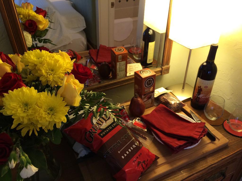 Aberdeen Stone Cottage B&B Traverse City Luaran gambar