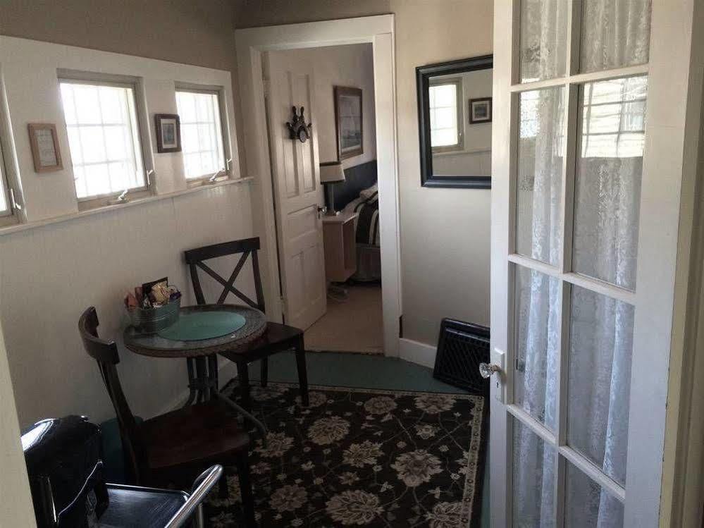 Aberdeen Stone Cottage B&B Traverse City Luaran gambar