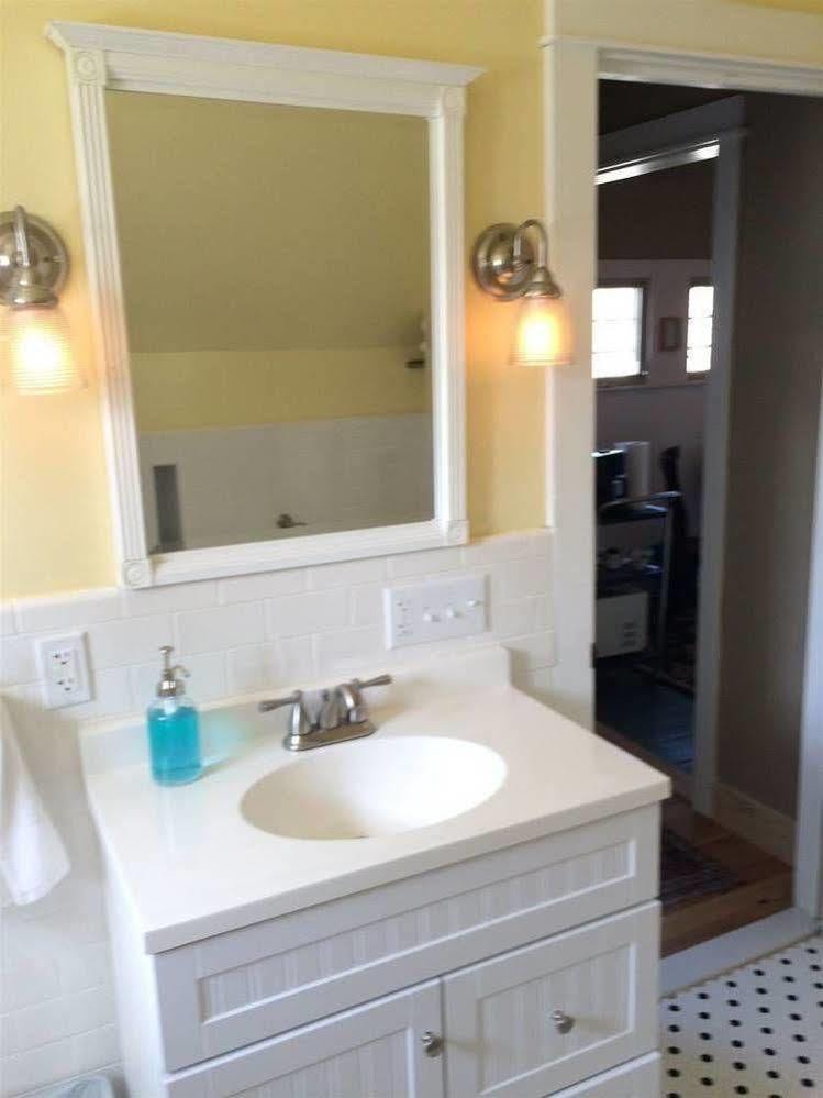 Aberdeen Stone Cottage B&B Traverse City Luaran gambar